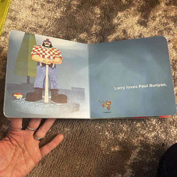 Scholastic Portland Themed Books - Picture 6 of 7